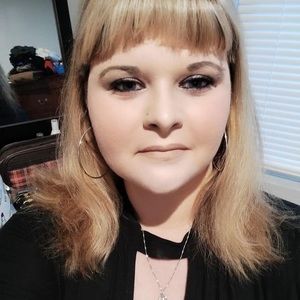 Meet your Posher, Britt